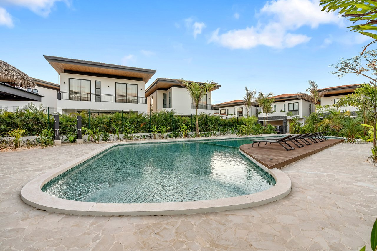 Villa Tropical Dawn | 4-Bedroom Modern Oasis in Bosques de Pinilla with Forest Views & Resort-Style Amenities