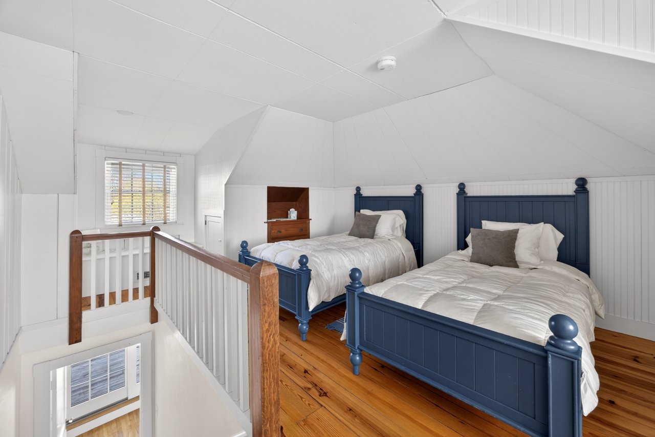 Coastal Retreat in Osterville