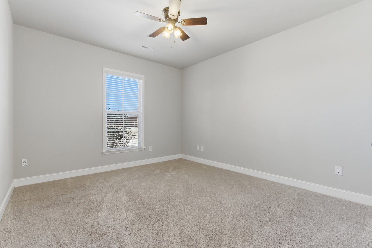 4 Bedroom Meridianville Home with Fully Fenced Yard!