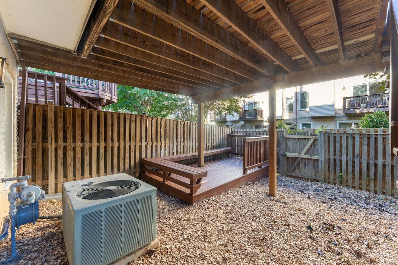 Best of Alexandria Living – 6540 River Tweed Lane