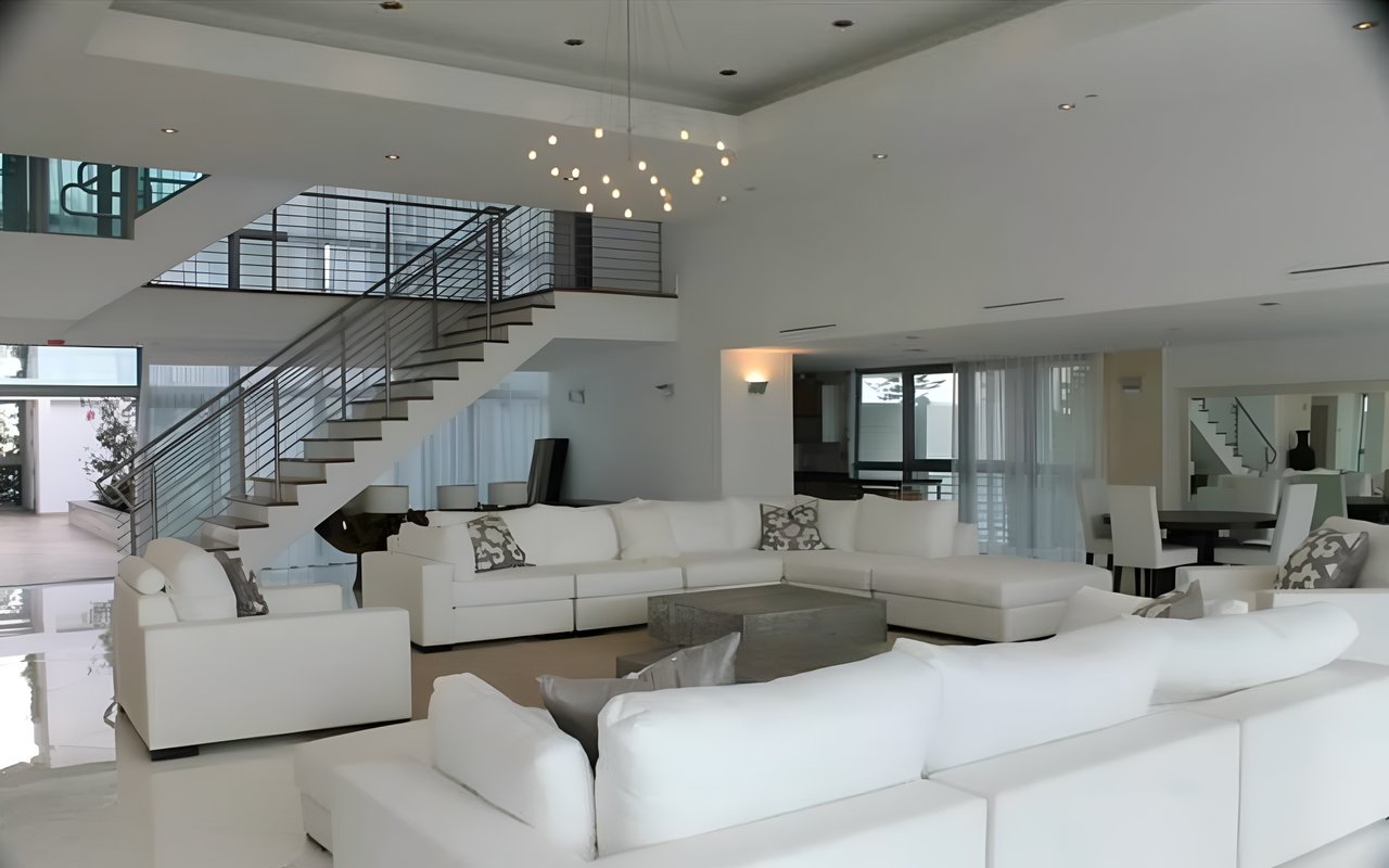 Don’t Miss This Fantastic Featured Condo- 1577 Bay Rd #PH