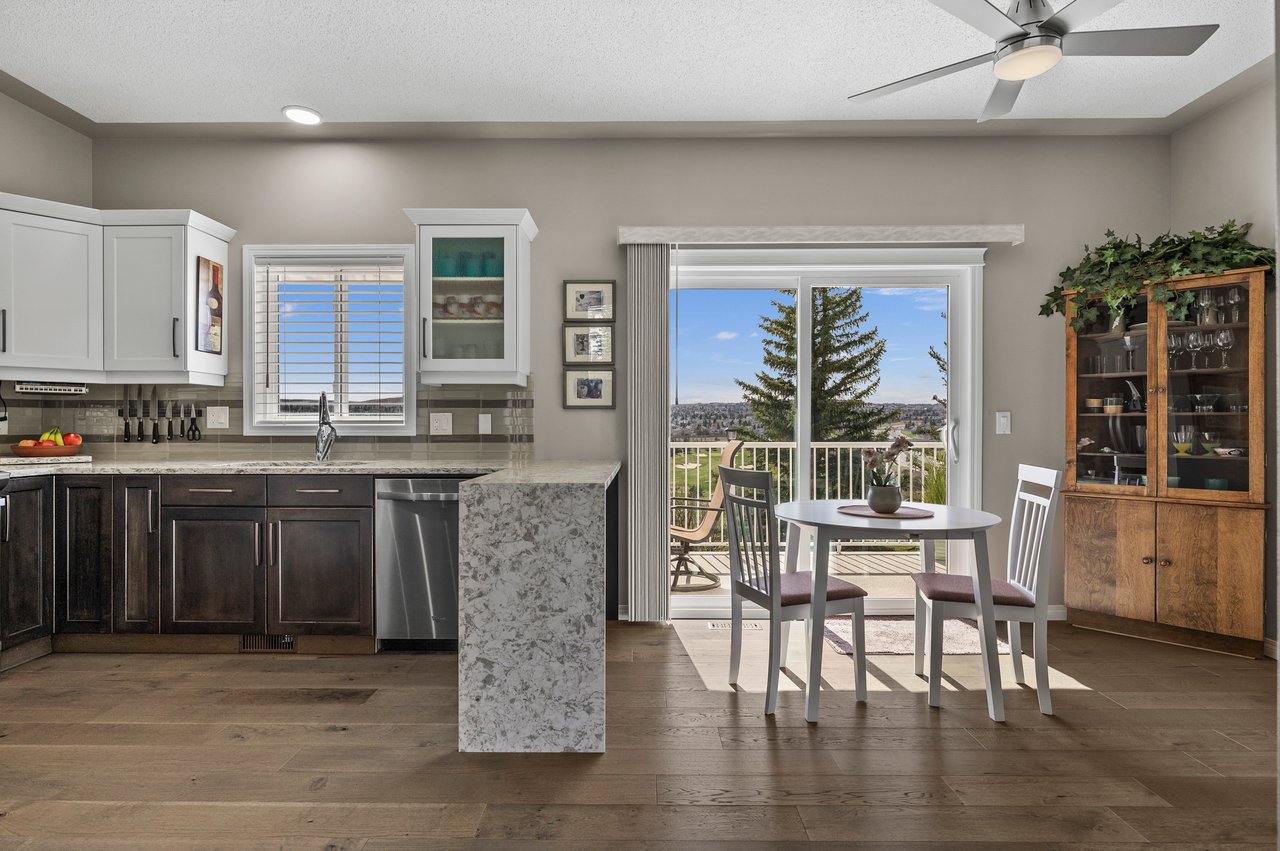 139 Country Hills Gardens NW