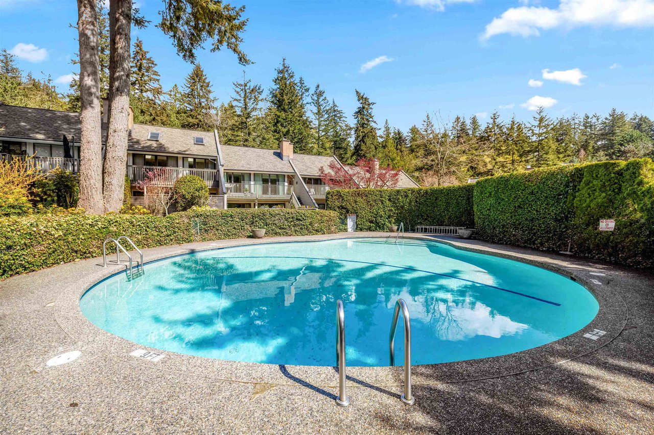 9-4957 Marine Dr