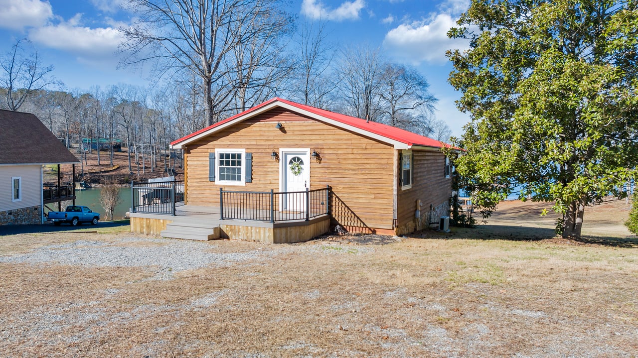 1111 Jefferson Dock RD