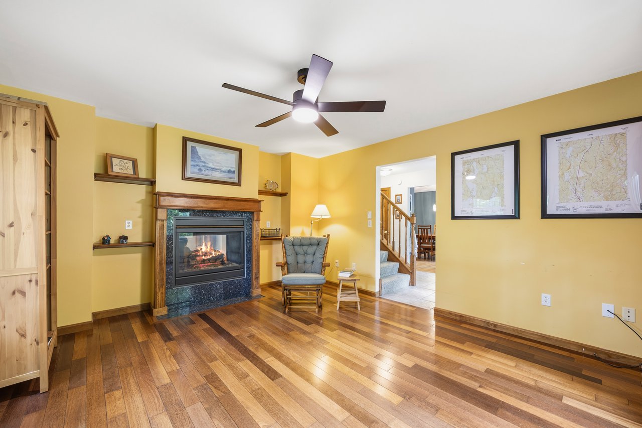 20 Ambrose Circle, Gray