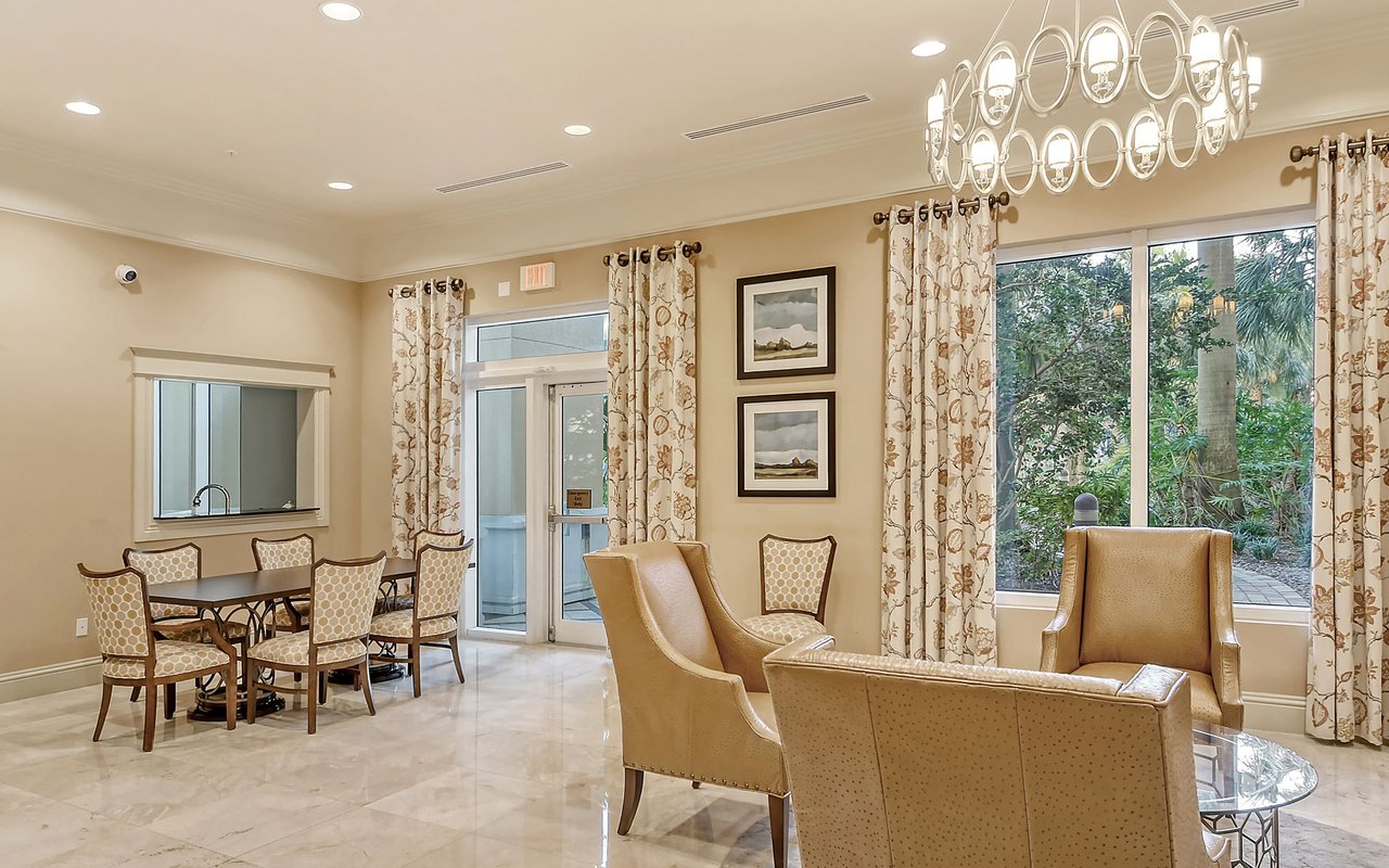 800 N. Tamiami Trail #312
