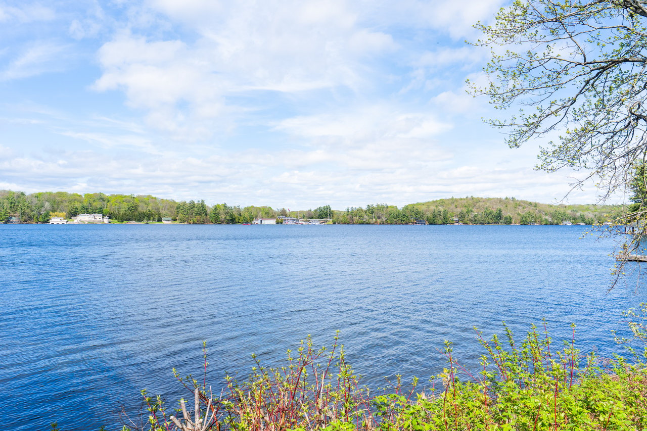 Lake Joseph