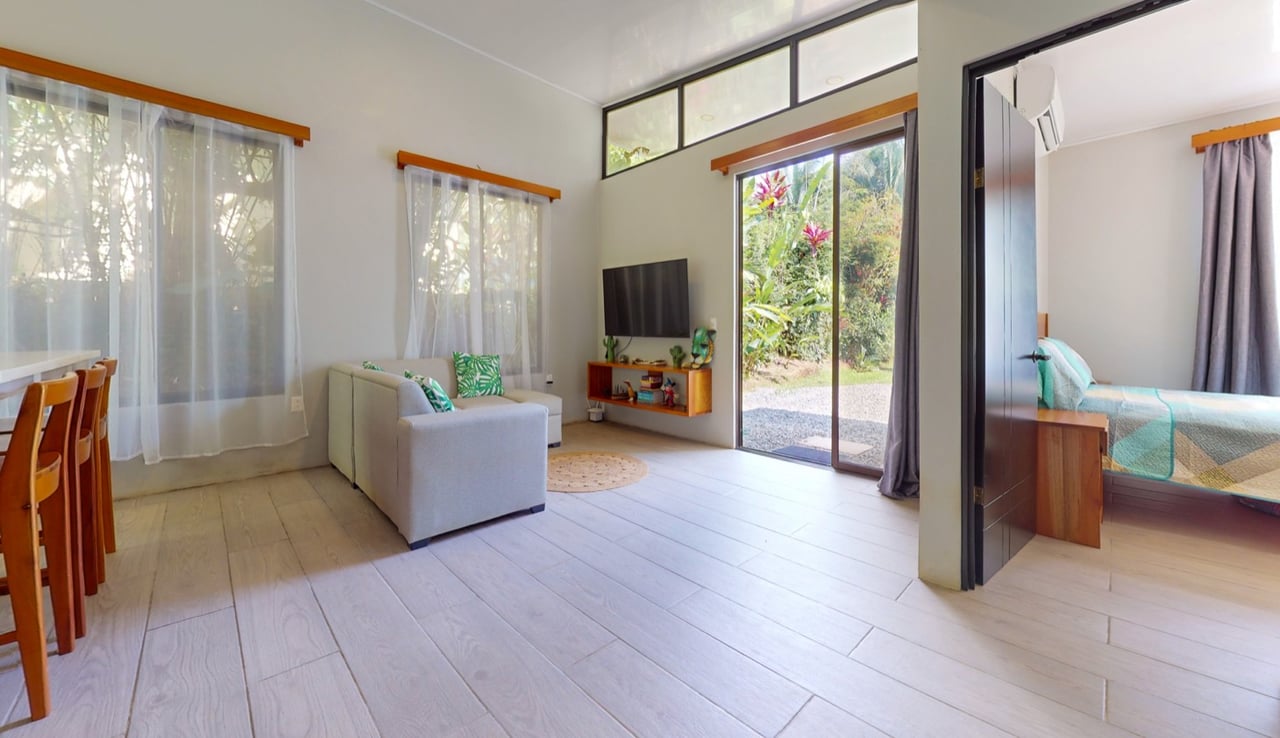 Charming Playa Hermosa Retreat – Your Tropical Paradise Awaits!