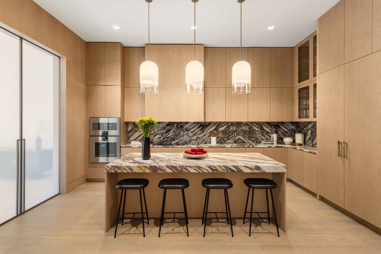 85 Worth Street - Boutique Tribeca Loft Residences with High Tech Facilities