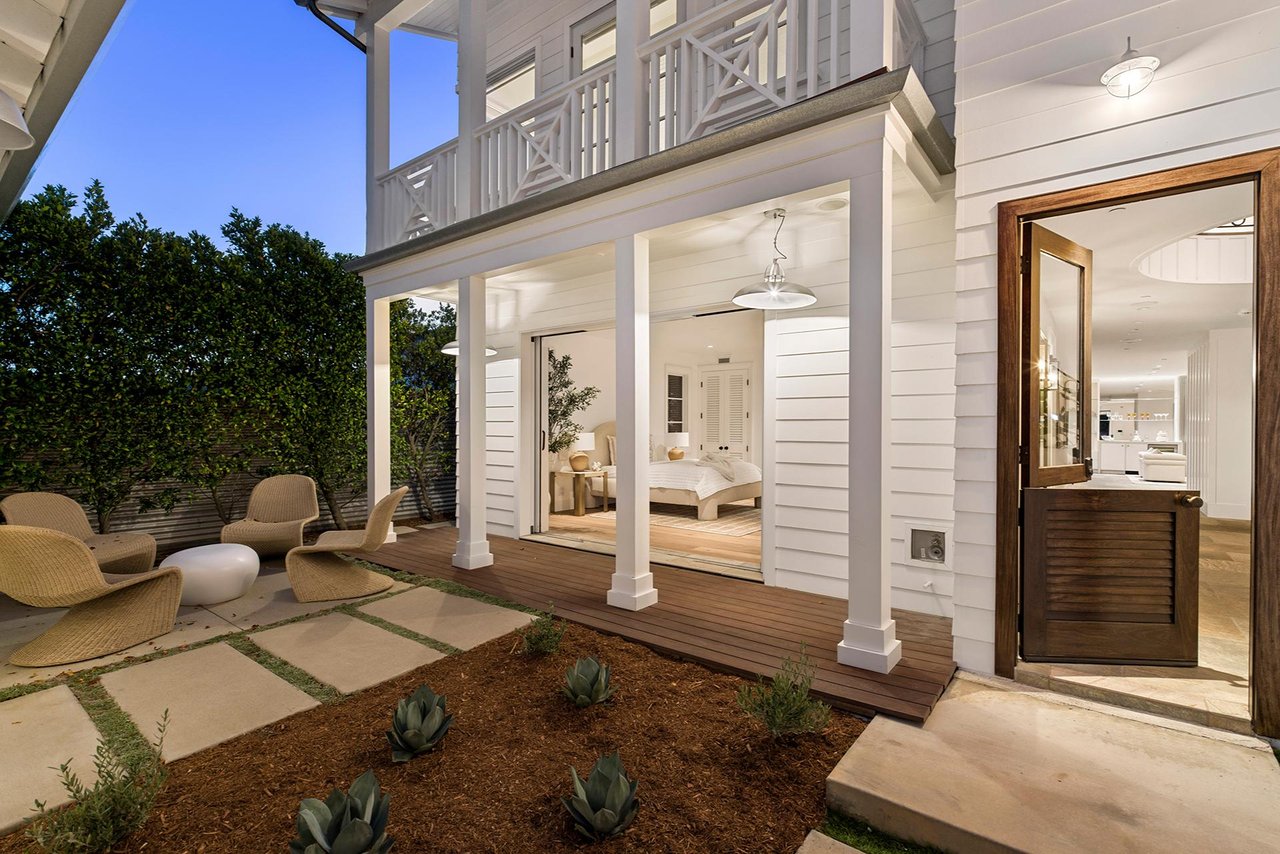 231 Tustin