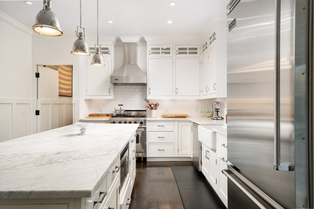 Private Sagaponack Estate Near the Ocean and Vineyards