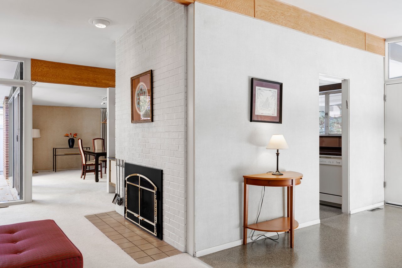 The Lipstein House