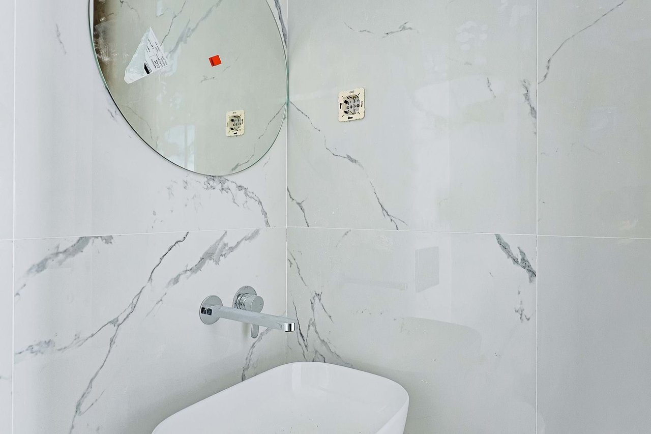 Modern 3-Bedroom Apartment in Camarate, Loures