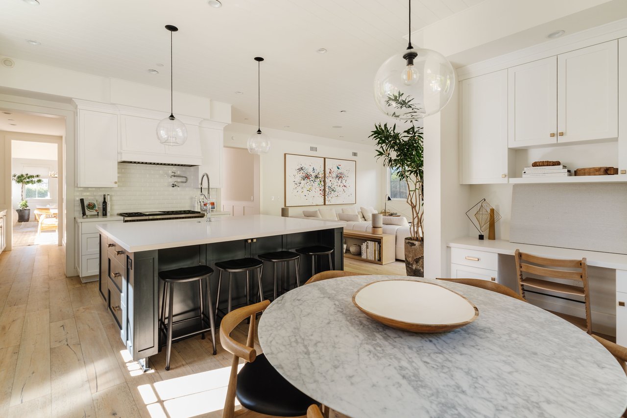 16045 Northfield St, Pacific Palisades 