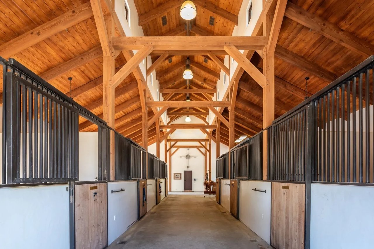 Willow Creek Estancia