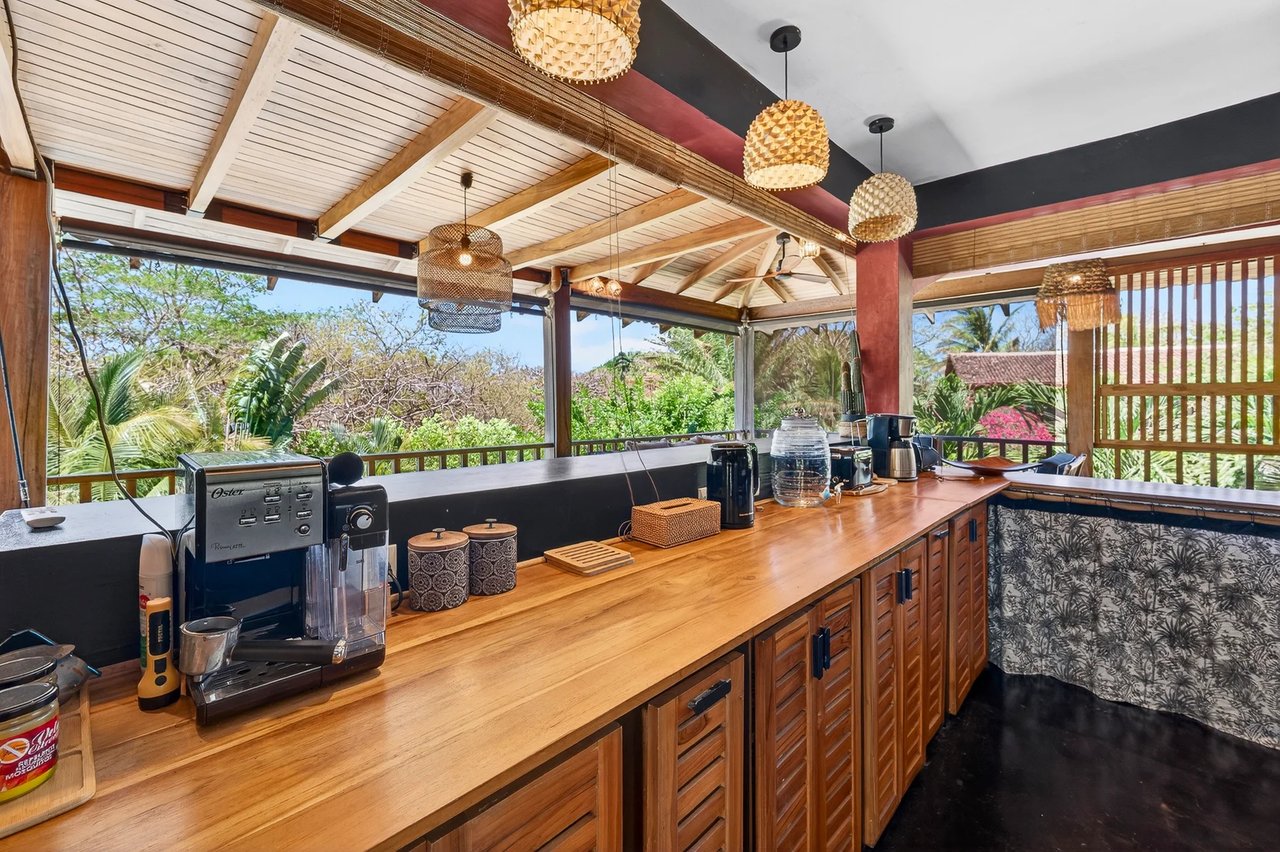 Modern Home in Beachfront Gated Community, Tamarindo, Guanacaste