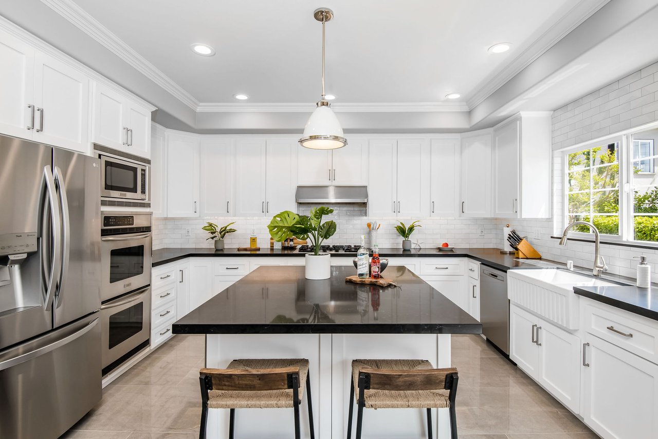 1044 7th Street