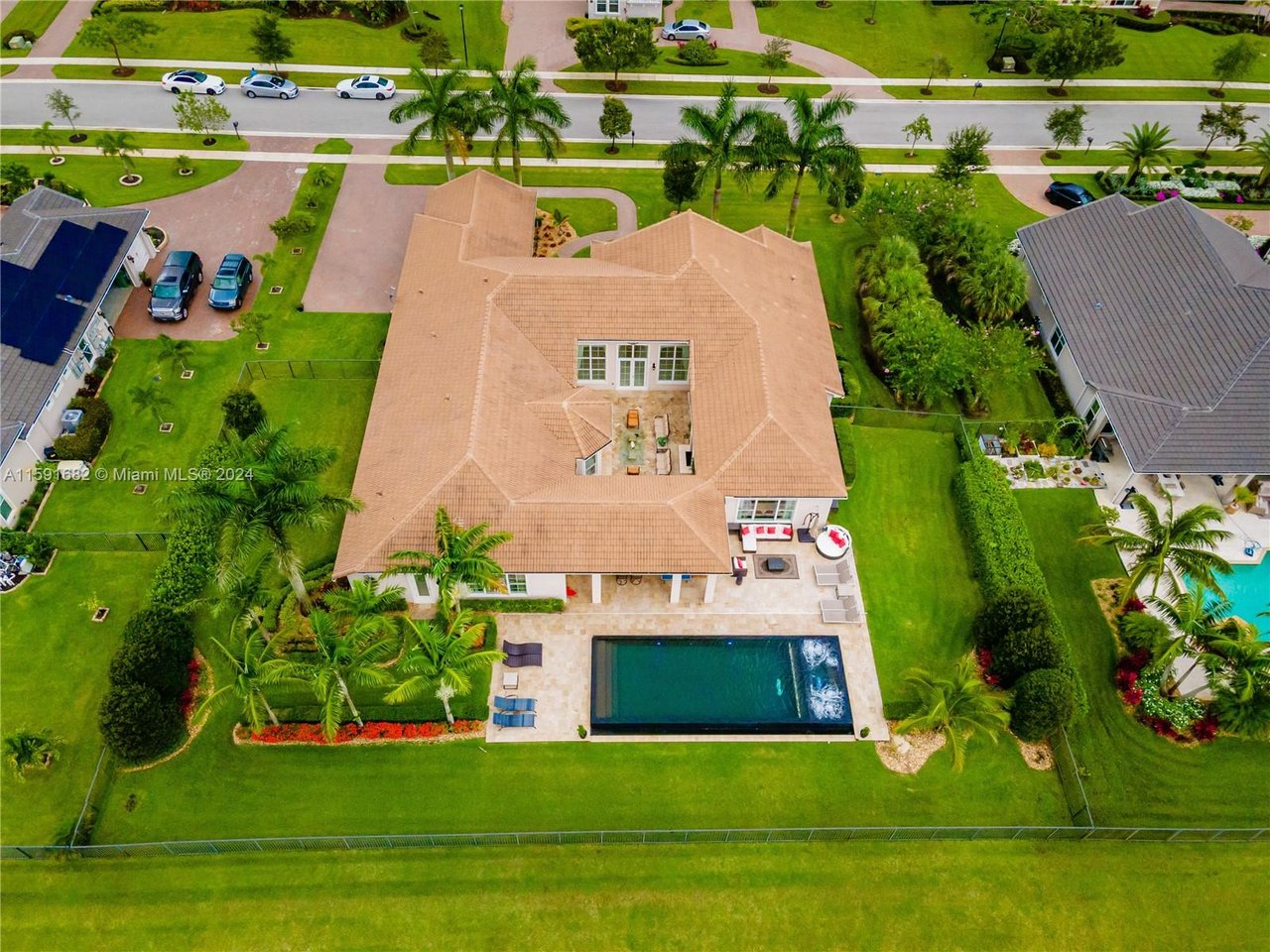 5669 S Sterling Ranch Dr