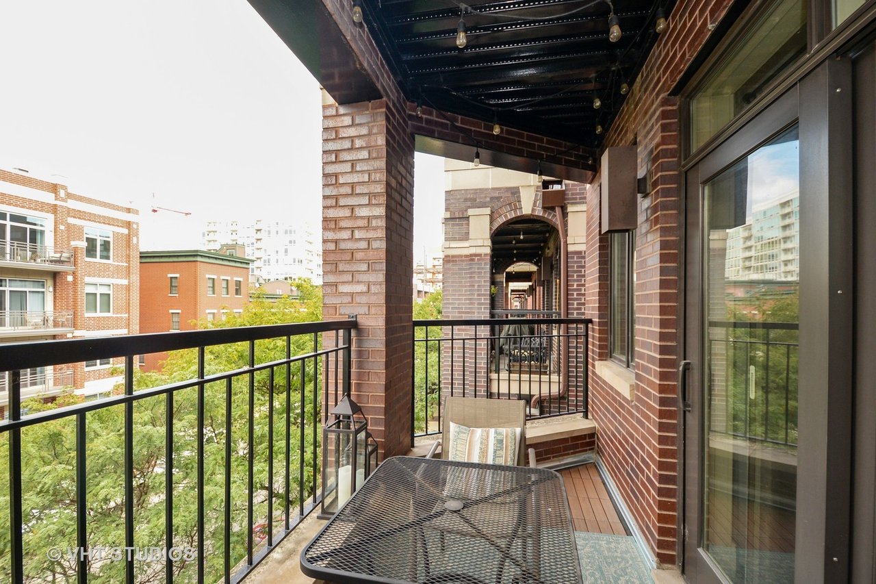 1047 W Monroe Street Apt 3