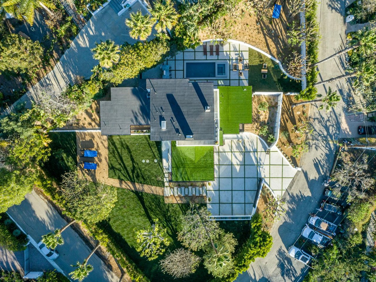 27187 Sea Vista Dr
