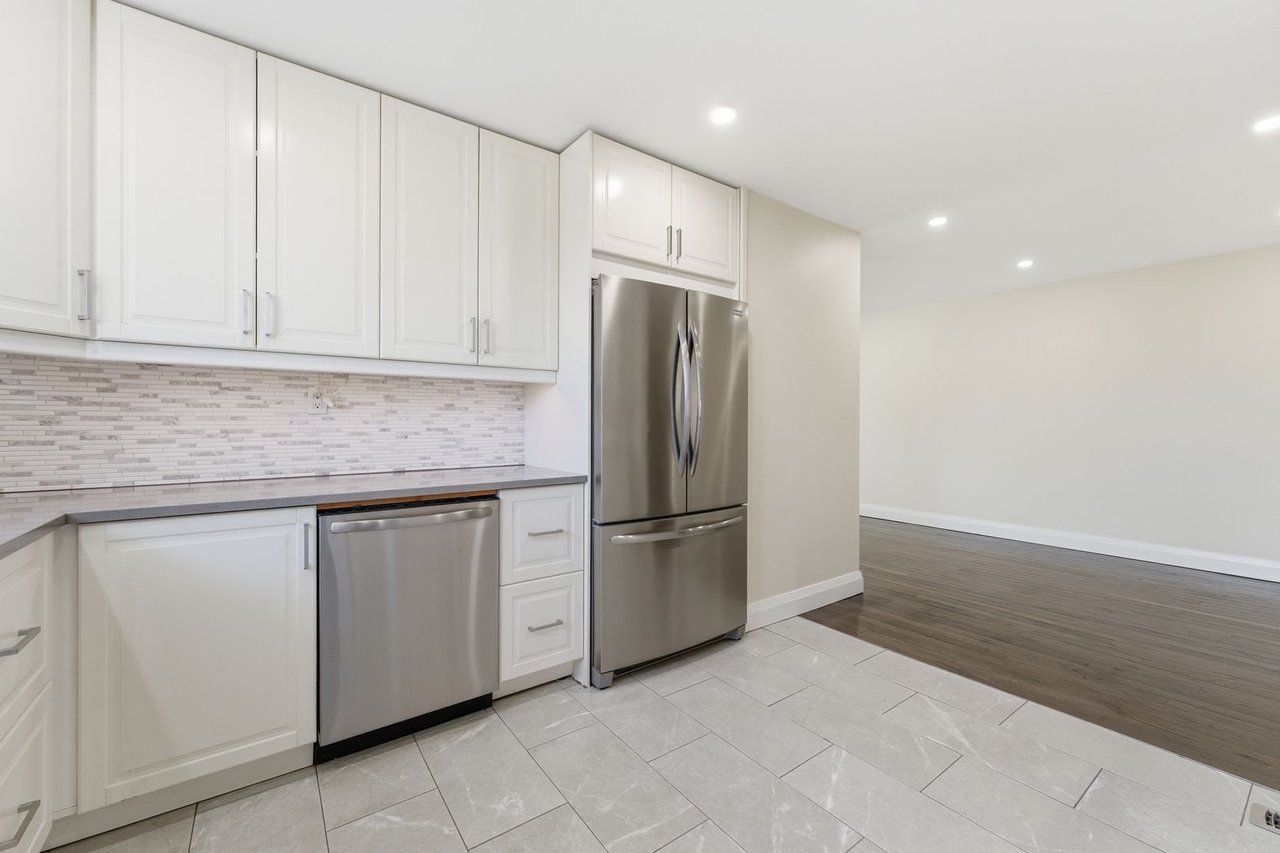 2362 Greenbank Tr
