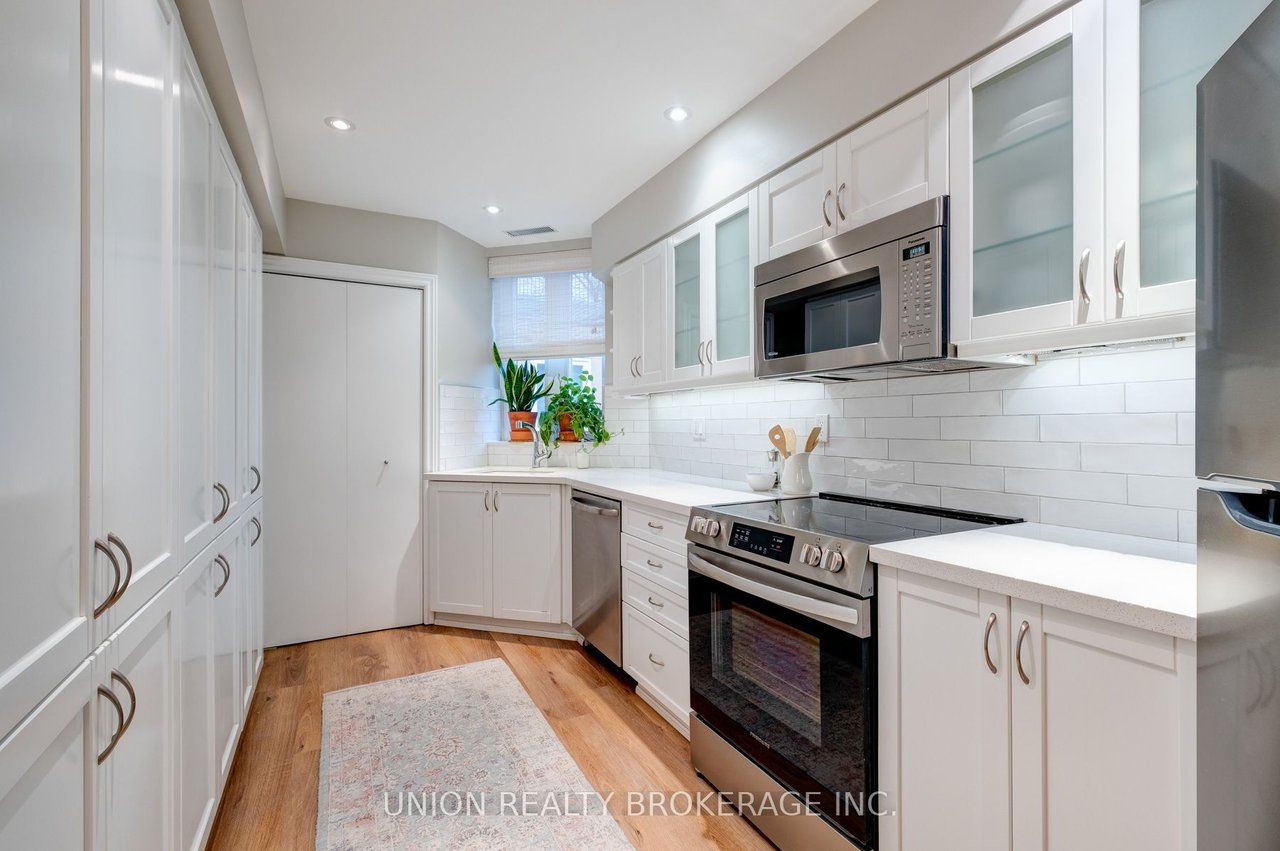 2365 Queen St E, Ste 402