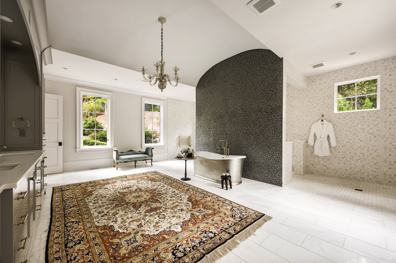 3456 Old Plantation Road NW