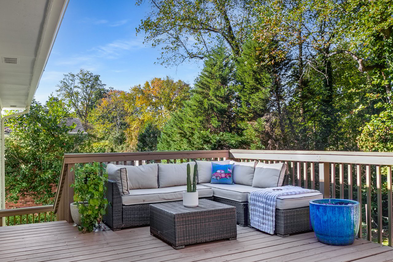 1840 Timothy Drive NE