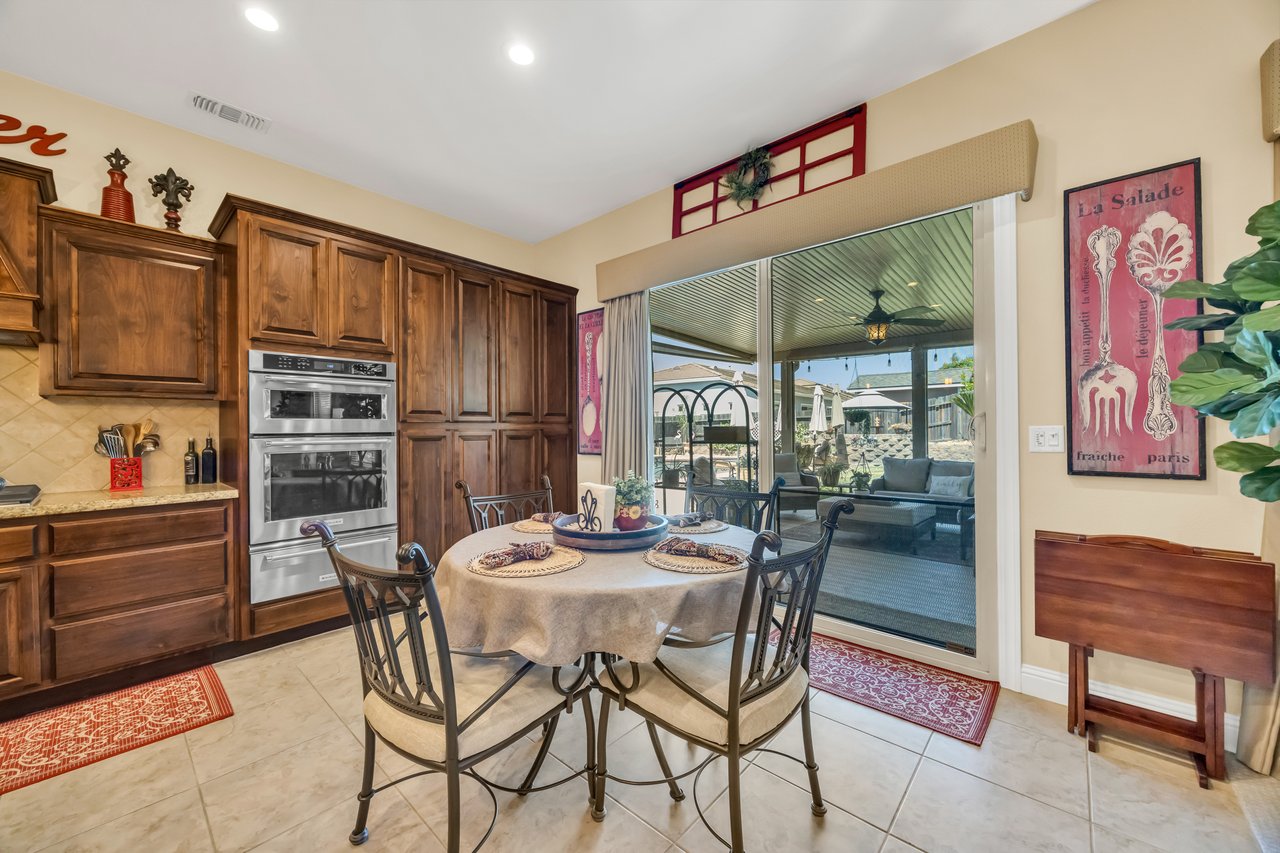 4040 Borderlands Dr