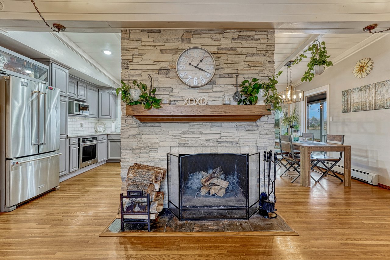 5335 Sapphire Drive