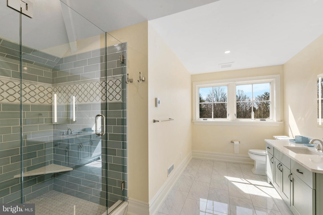 209 Stenton Ave, Blue Bell, PA 19422