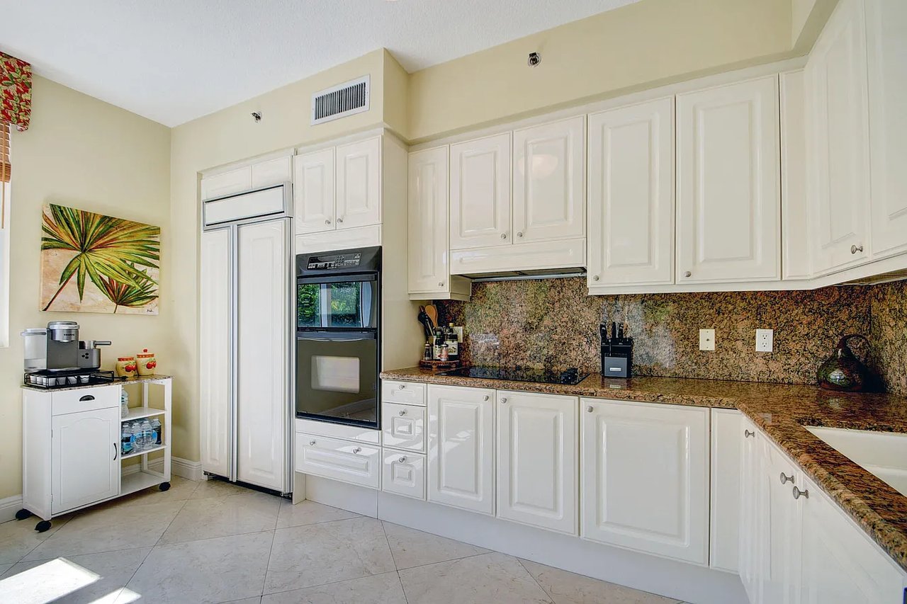 3720 S Ocean Blvd APT 201B