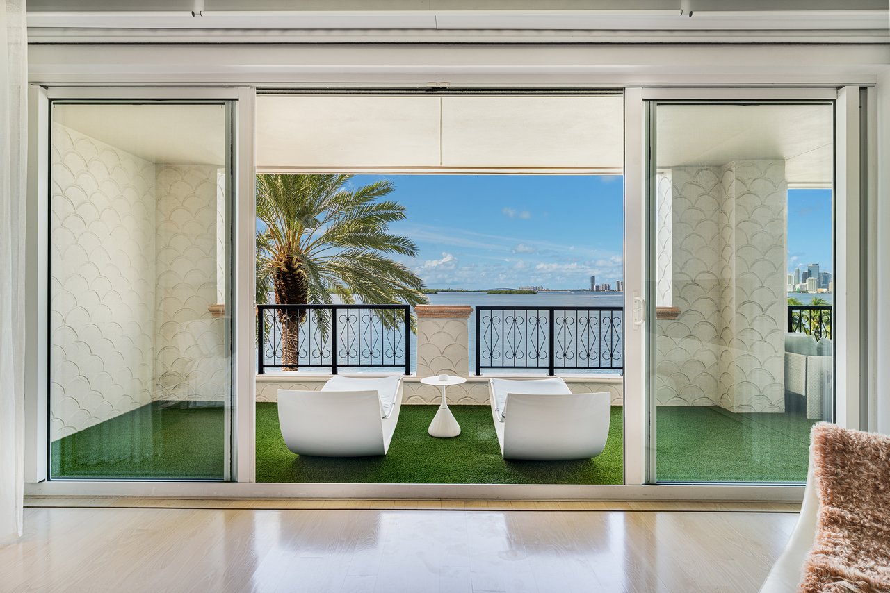 5134 Fisher Island Drive