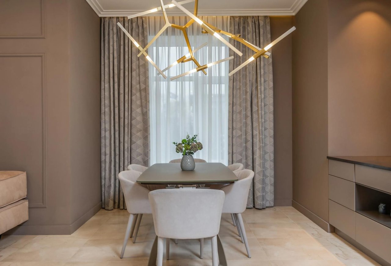 Time To Sell, According To Well…Everybody