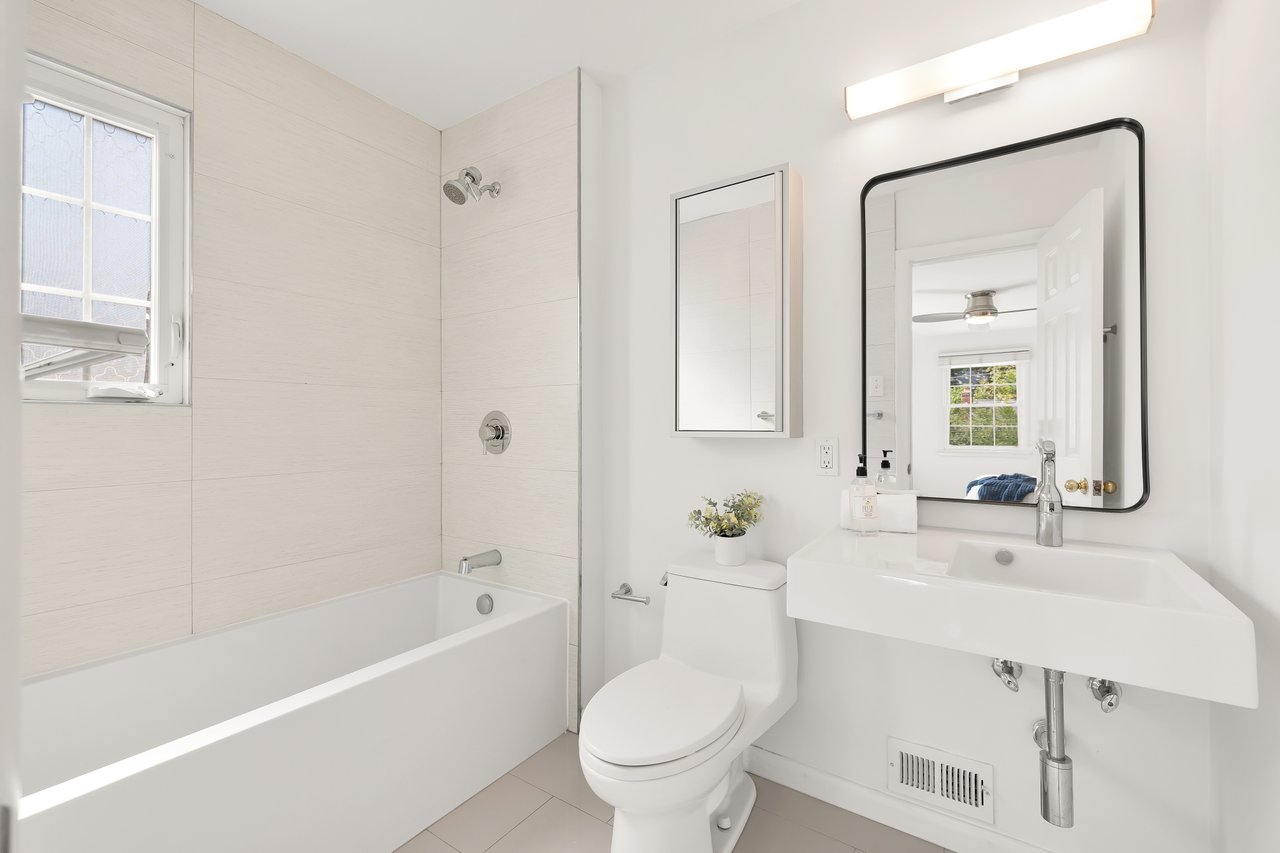 3646 Alton Pl NW - North Cleveland Park