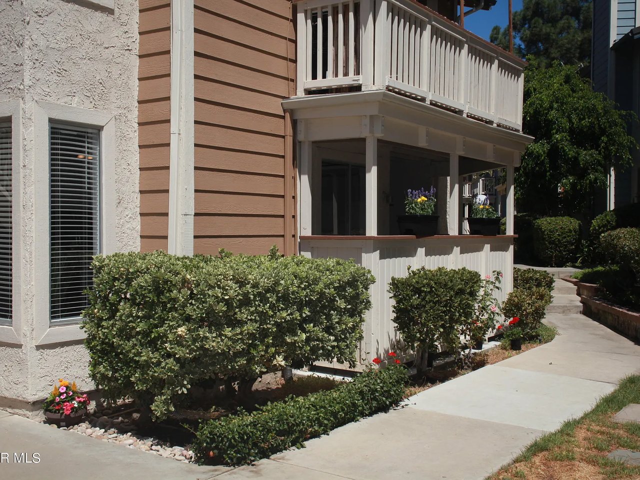 2402 Pleasant Way Unit I