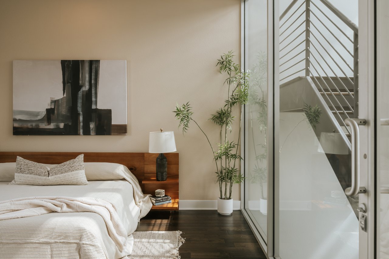 1524 11th St Unit: E