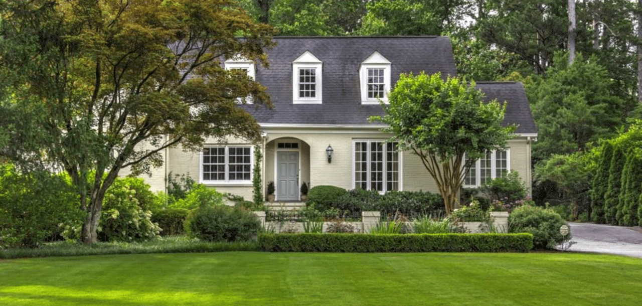 240 Pineland Rd NW