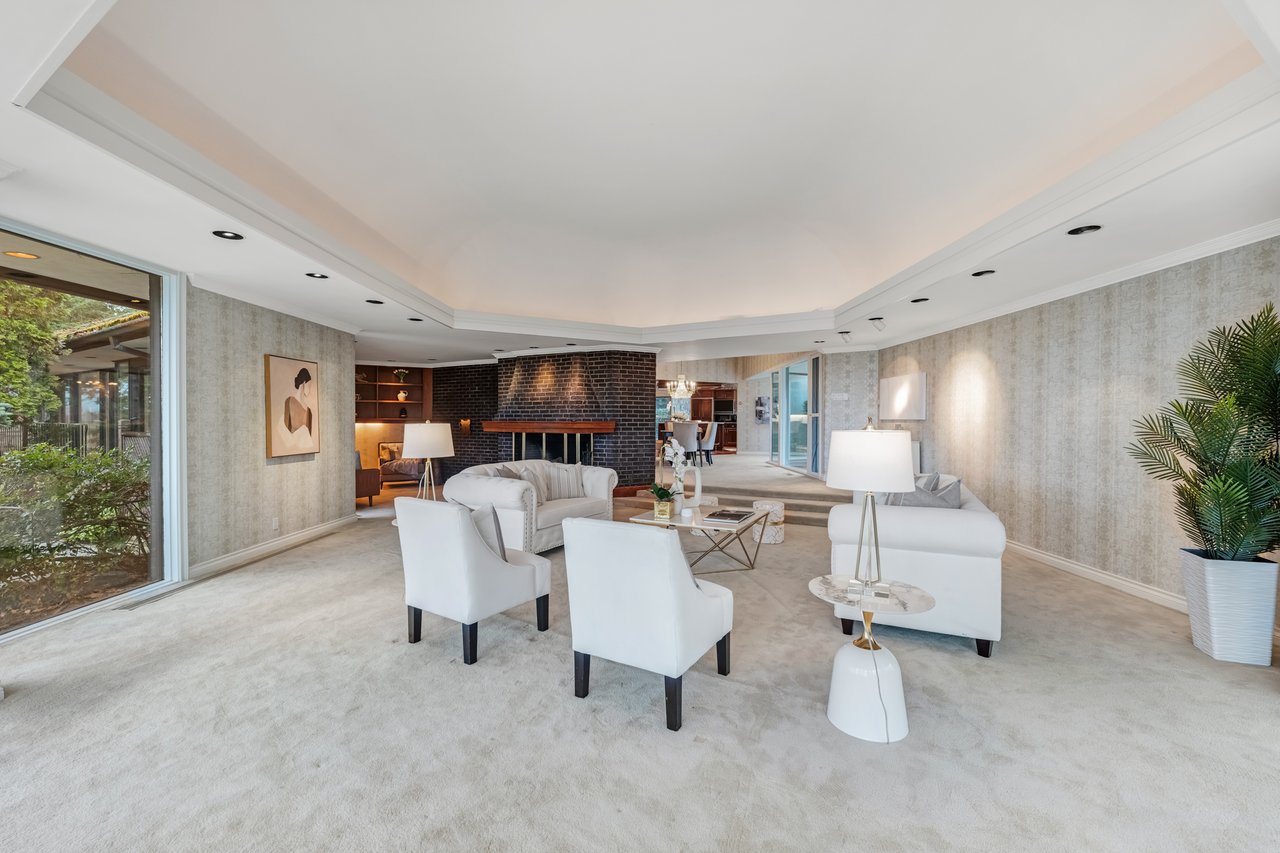 1000 Mississauga Heights Dr