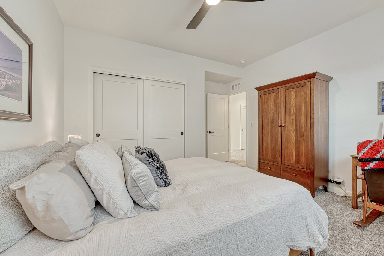 10108 Owl Perch Loop