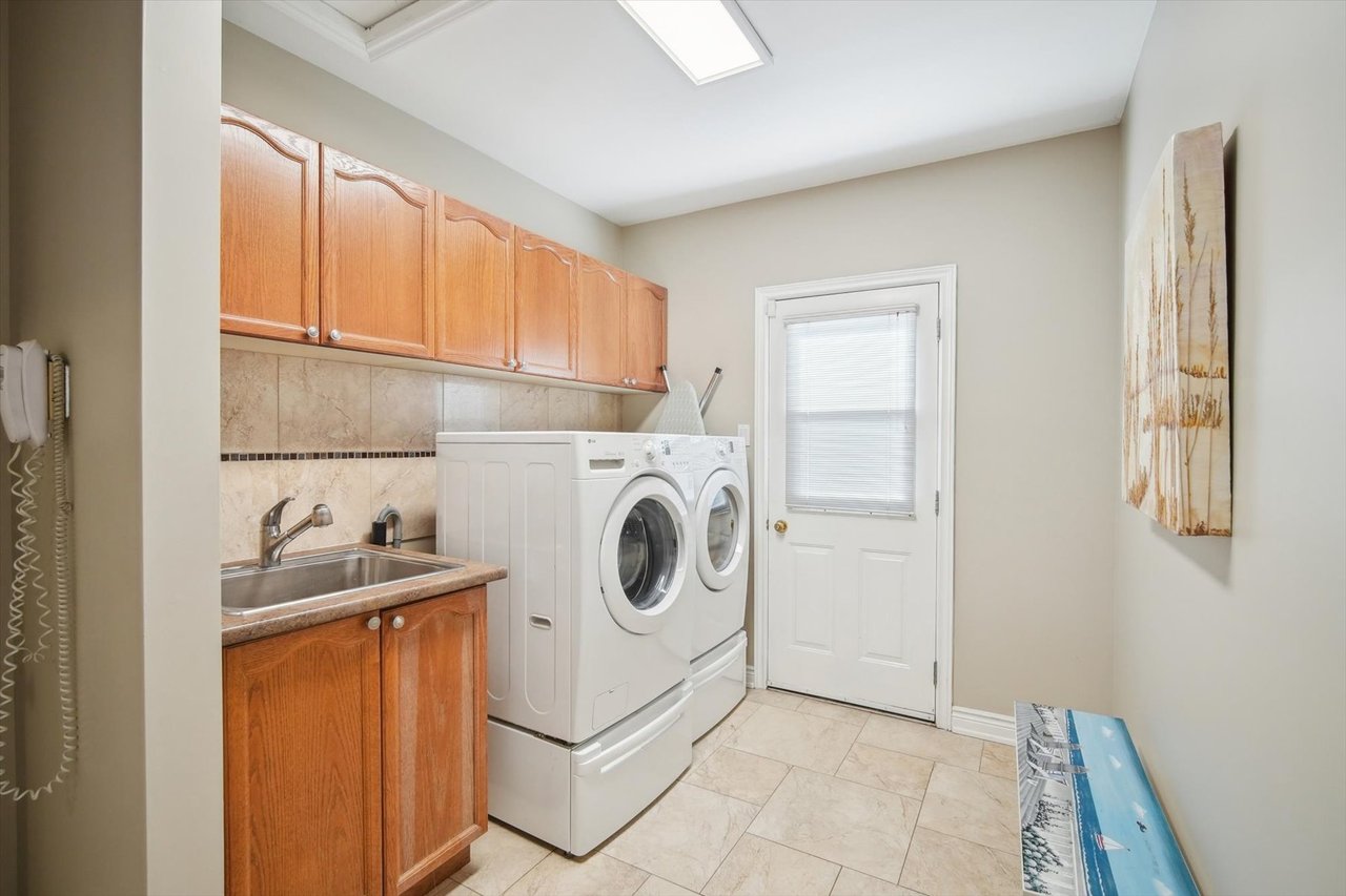 1322 Winterberry Drive