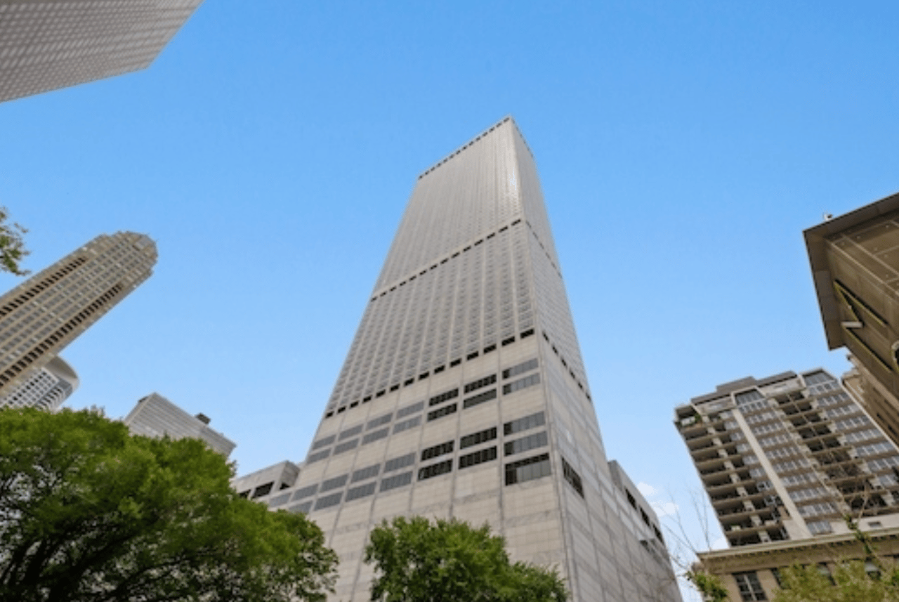 180 East Pearson 6103