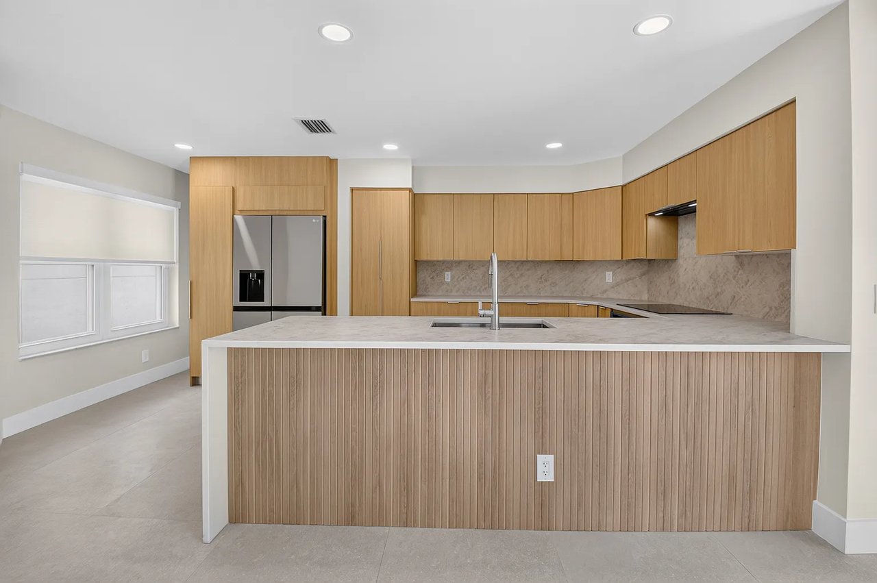 2103 NW 53rd Street