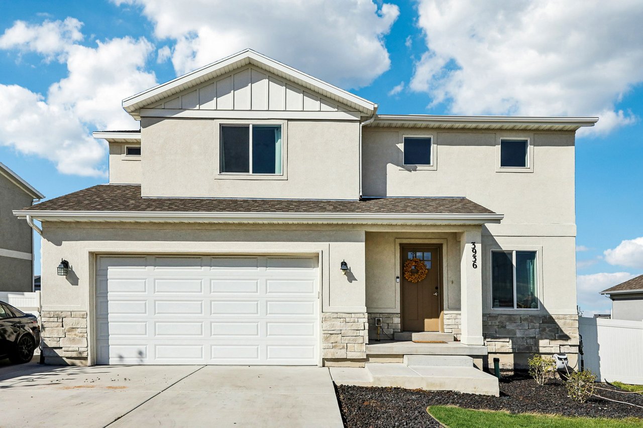 3936 S Sennie Dr
