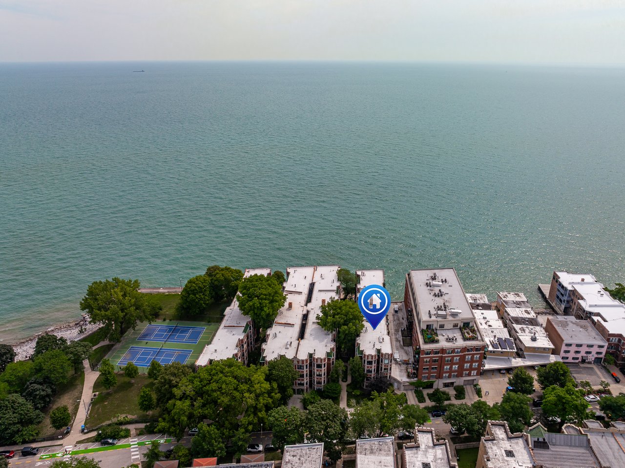 7631 N Eastlake Terrace Unit: 2A-3A