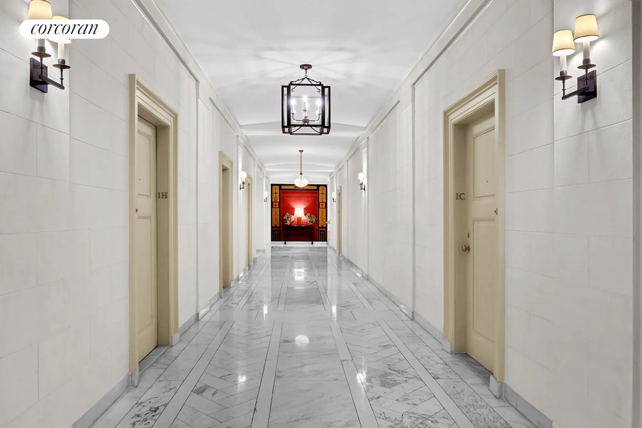 131 East 66th Street, 8/9C