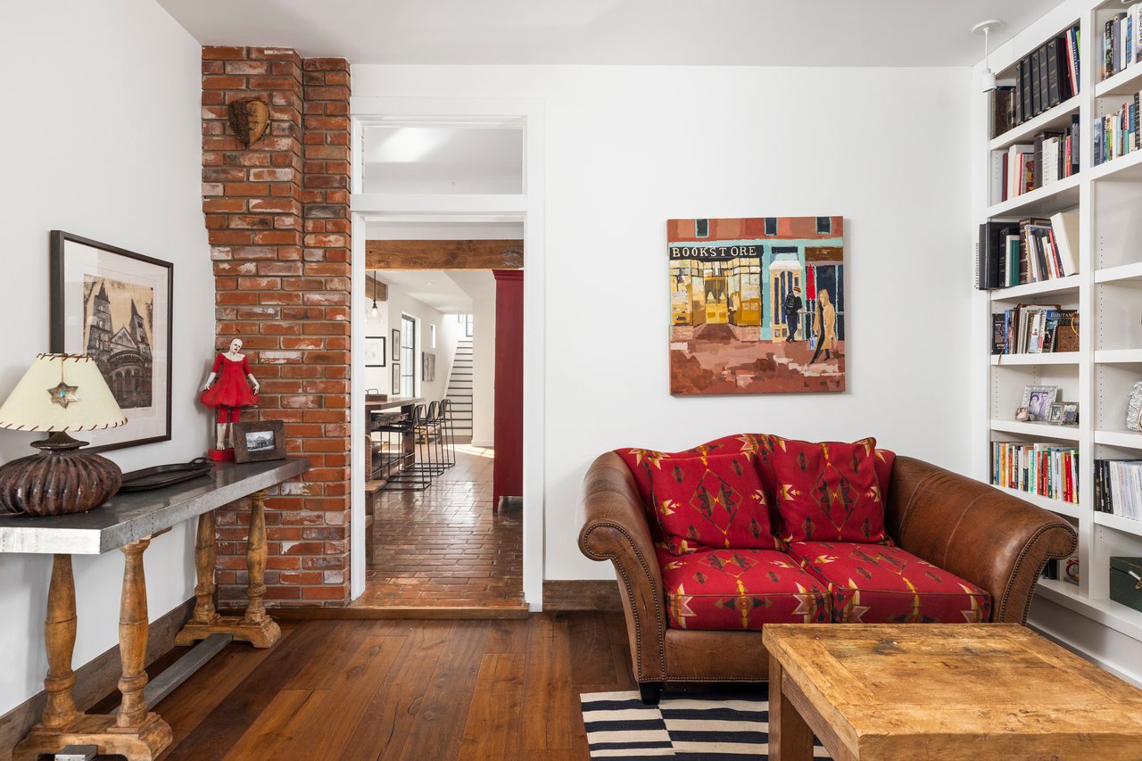 1830 Mapleton Avenue