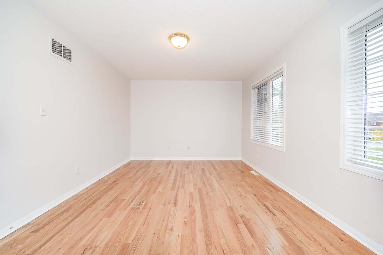 54 Horizon St