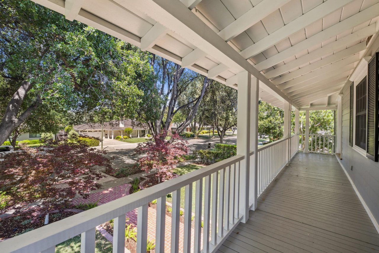 1714 Sweetbriar Drive