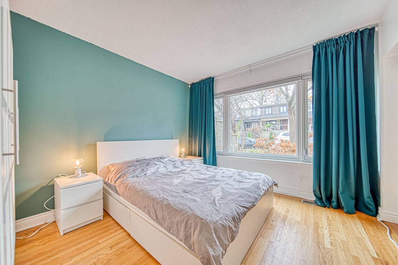 Upper Beaches Main Level